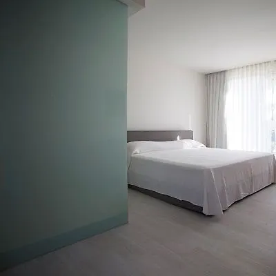 The One Ibiza Hotel بورتينانكس 3*,  إسبانيا